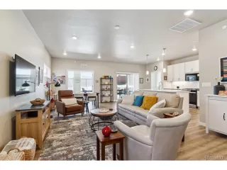 Photo #6: 4769731 Listing