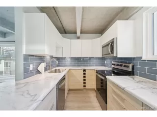 Photo #4: 4770227 Listing 