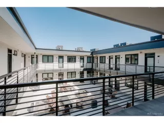 Photo #5: 4771940 Listing