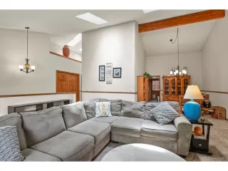 Photo #2: 4773671 Listing 