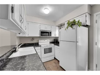 Photo #6: 4774153 Listing