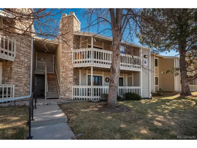 MLS: 4775301 Condo For Sale