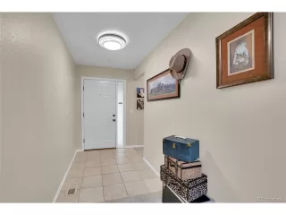 Photo #4: 4775870 Listing 