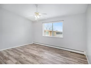 Photo #5: 4778254 Listing