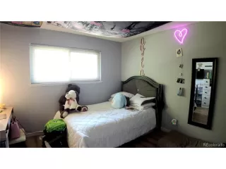 Photo #6: 4782394 Listing