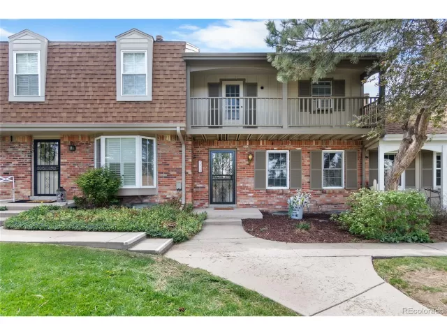 MLS: 4784026 Condo For Sale