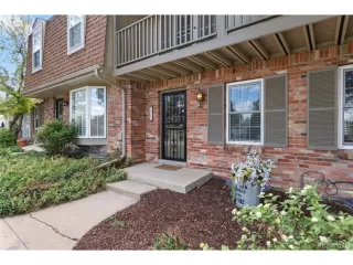 Photo #2: 4784026 Listing