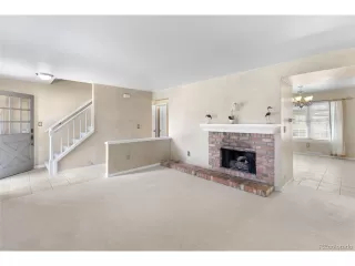 Photo #4: 4784026 Listing