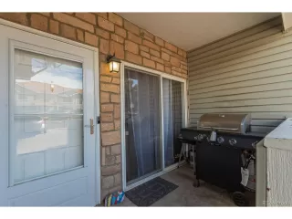 Photo #5: 4784104 Listing