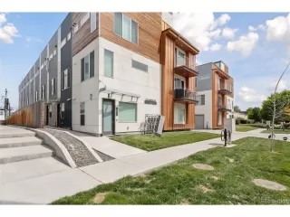 Photo #4: 4784504 Listing