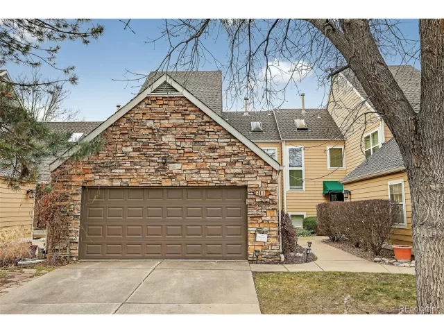 MLS: 4784601 Condo For Sale