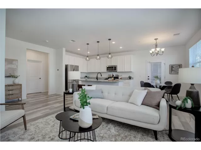 MLS: 4785681 Condo For Sale