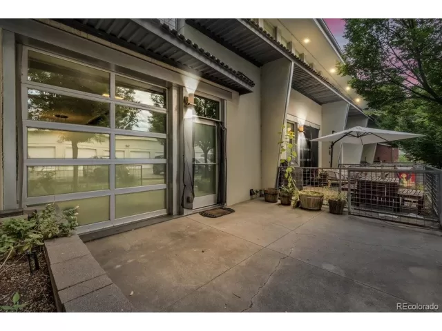 MLS: 4785700 Condo For Sale