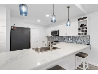 Photo #4: 4786044 Listing 