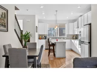 Photo #2: 4787339 Listing