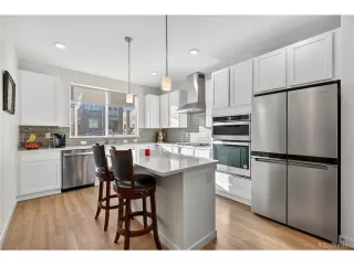 Photo #3: 4787339 Listing