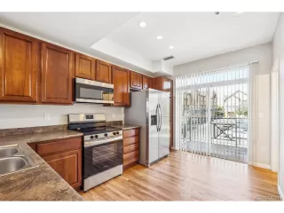 Photo #6: 4787553 Listing