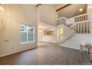 Photo #4: 4788371 Listing 