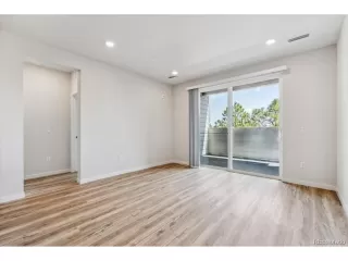 Photo #6: 4788698 Listing 