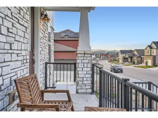 Photo #4: 4788865 Listing