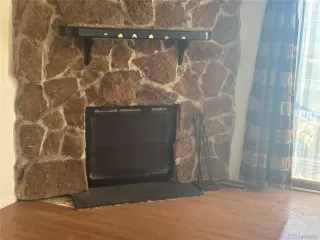 Photo #2: 4789856 Listing