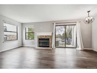 Photo #4: 4790211 Listing 