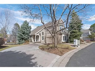 Photo #2: 4791359 Listing