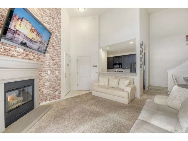 MLS: 4792483 Condo For Sale