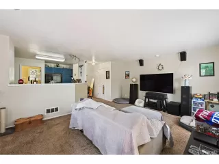 Photo #6: 4794644 Listing 