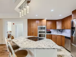 Photo #2: 4796035 Listing 