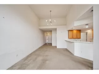 Photo #4: 4796872 Listing 