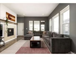 Photo #3: 4798723 Listing