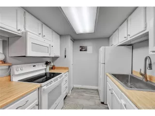 Photo #6: 4798771 Listing