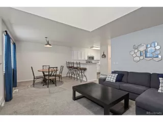 Photo #6: 4799599 Listing 