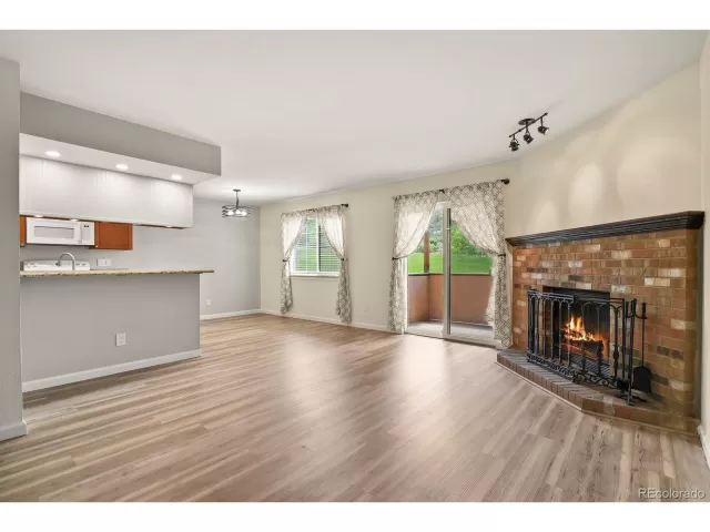 MLS: 4800410 Condo For Sale