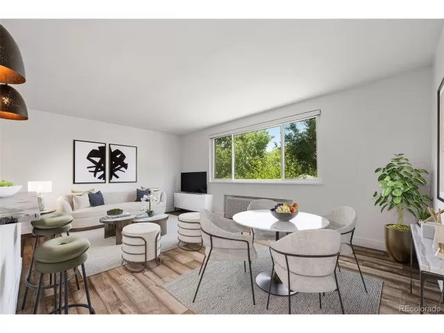 MLS: 4800652 Condo For Sale