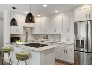 Photo #5: 4800652 Listing