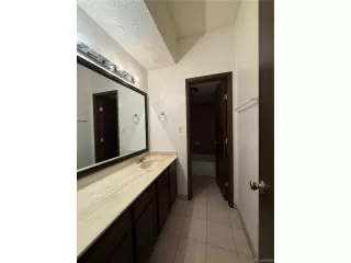 Photo #6: 4802274 Listing