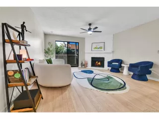 Photo #3: 4802631 Listing