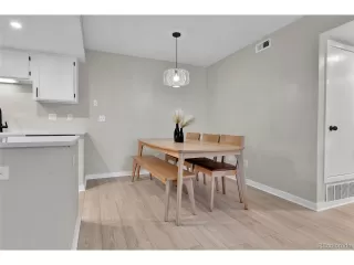 Photo #6: 4802631 Listing