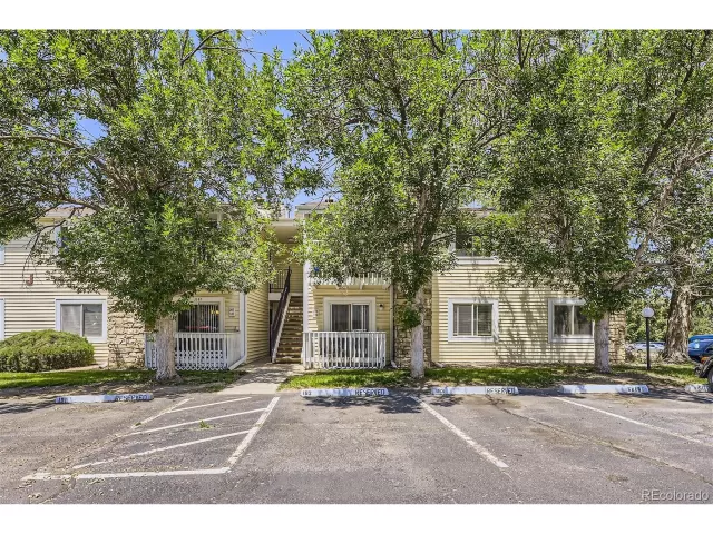 MLS: 4806520 Condo For Sale