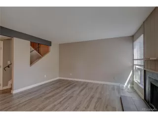 Photo #3: 4808757 Listing 