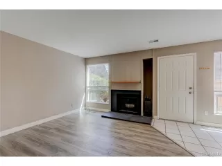 Photo #4: 4808757 Listing 