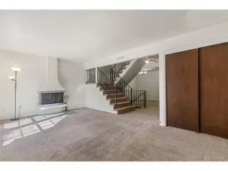 Photo #2: 4808887 Listing