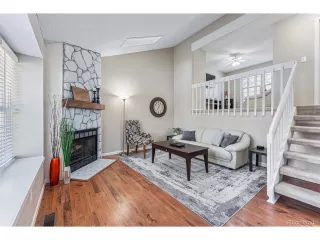 Photo #3: 4809099 Listing