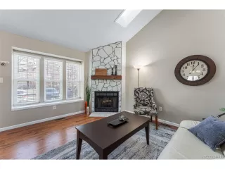 Photo #4: 4809099 Listing