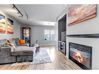 Photo #2: 4810550 Listing