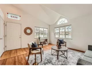 Photo #4: 4813755 Listing 