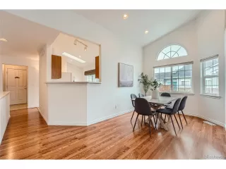 Photo #5: 4813755 Listing 