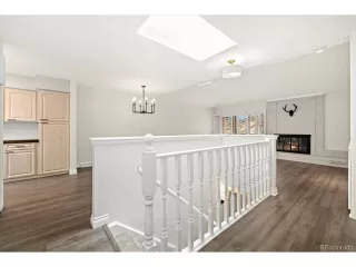 Photo #2: 4814354 Listing 